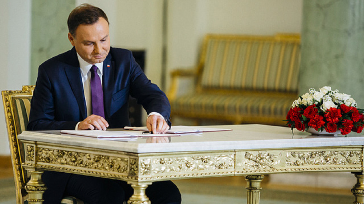 Jest bat na polisolokaty. Prezydent podpisał ustawę